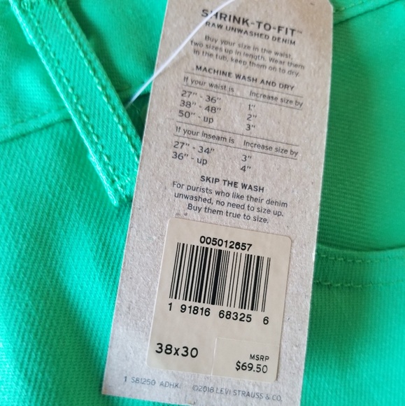 Levis - Picture 3 of 6